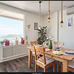 Apartment A Million Dollar View In The Heart Of The Istanbul
