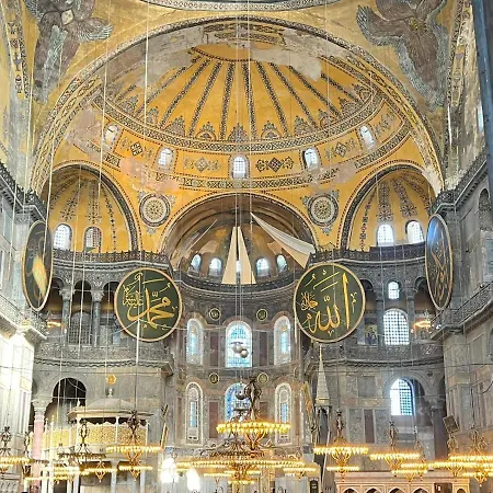 A Million Dollar View In The Heart Of The Apartman