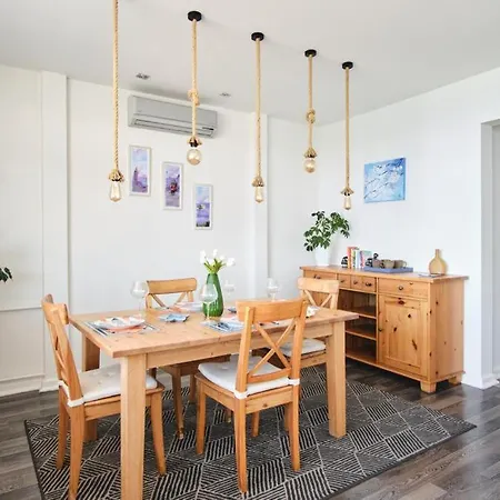 A Million Dollar View In The Heart Of The Appartement *